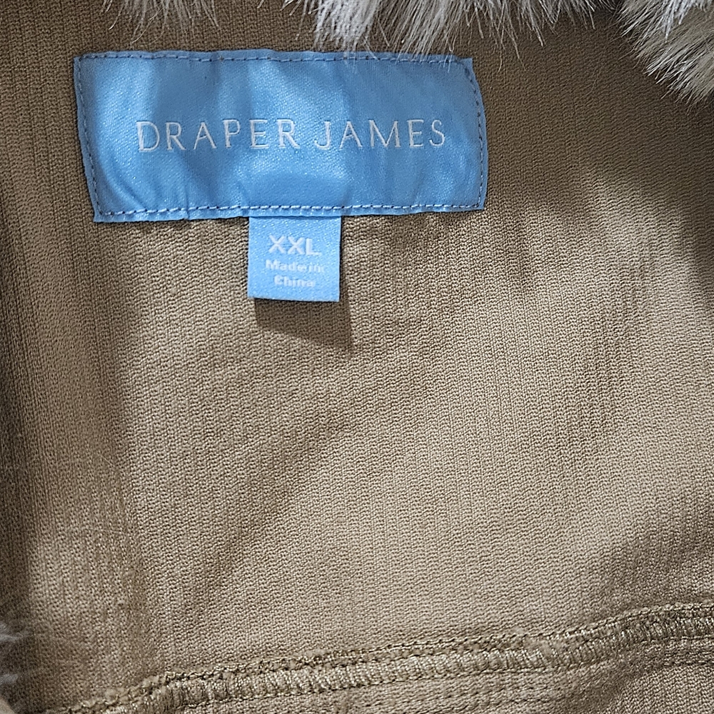 Draper James Women's denim jacket with detachable collar - Picture 6 of 8